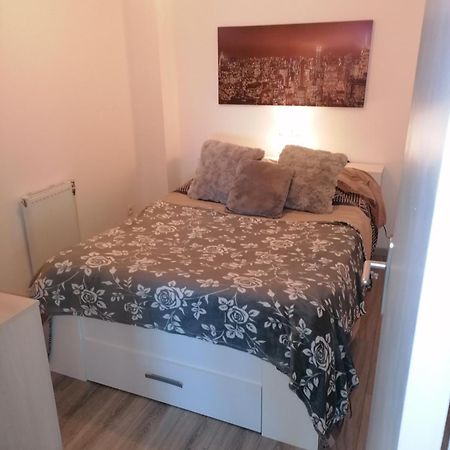شقة Appt Moderne 50M2 Avec Terrasse Rouvroy  المظهر الخارجي الصورة